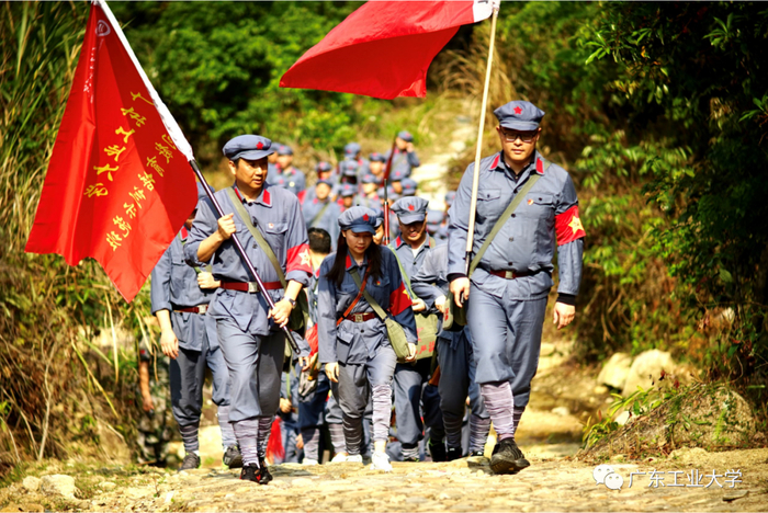 图 | 追寻革命先辈足迹