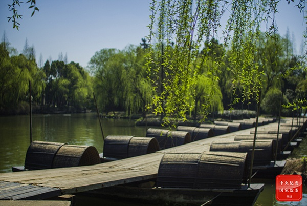 春知催柳别，江与放船清。（福建省霞浦县纪委监委供 林峰 摄）