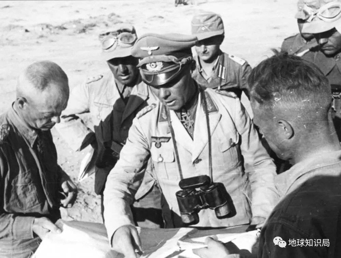 北非战场上的蒙哥马利（上）与隆美尔（下）（图：wiki）