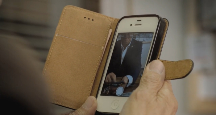 赛大爷认为手机上的照相软件就是在视频通话