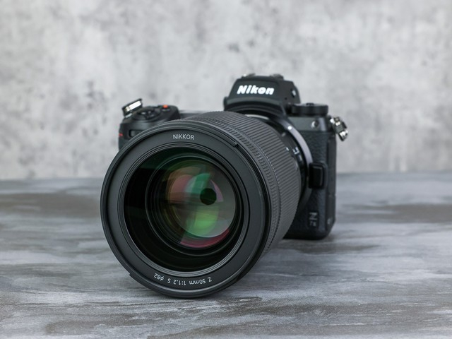 Z50 mm F1.2S镜头