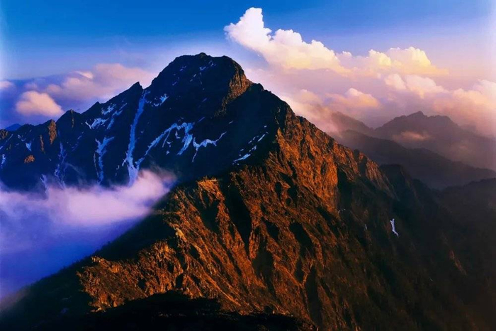 玉山  图源：玉山公园官网