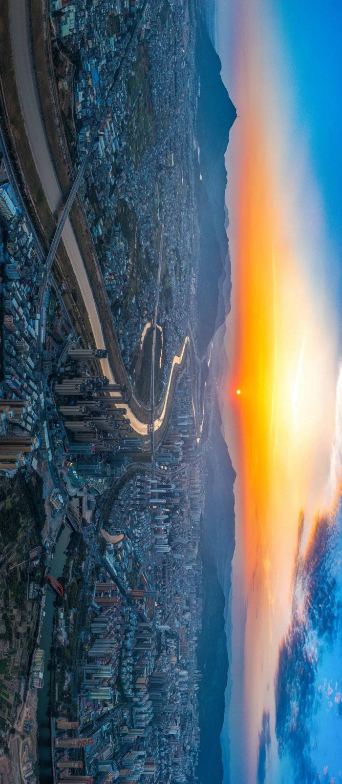 ▲ 夕阳下的莆田景色。摄影/蔡昊