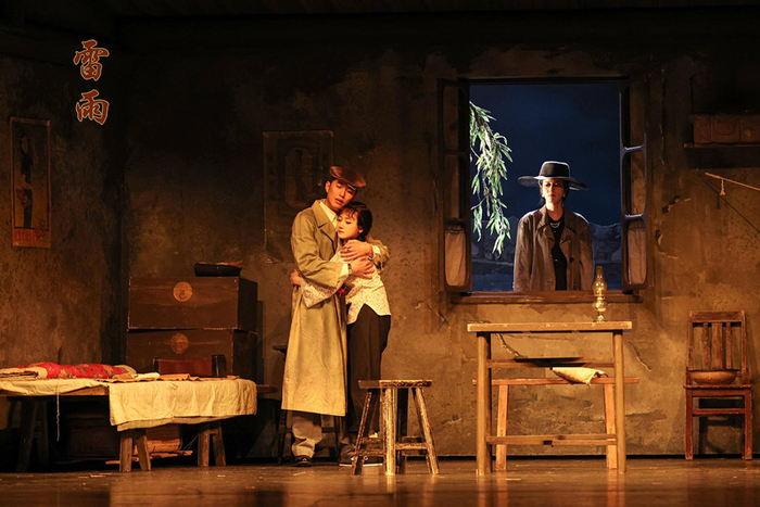 北京人艺经典话剧《雷雨》4月6日起再登首都剧场舞台（摄影：李春光）