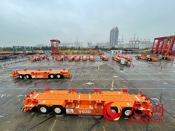 　　无人驾驶智能引导车（IGV）调试场地。人民网记者 余璐摄