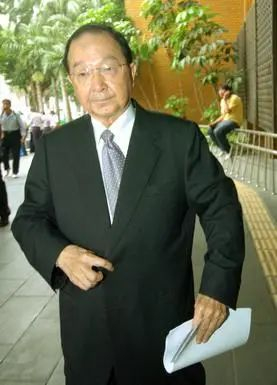 　·吴澧培
