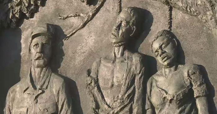 纳米比亚首都温得和克的民族屠杀纪念碑 资料图