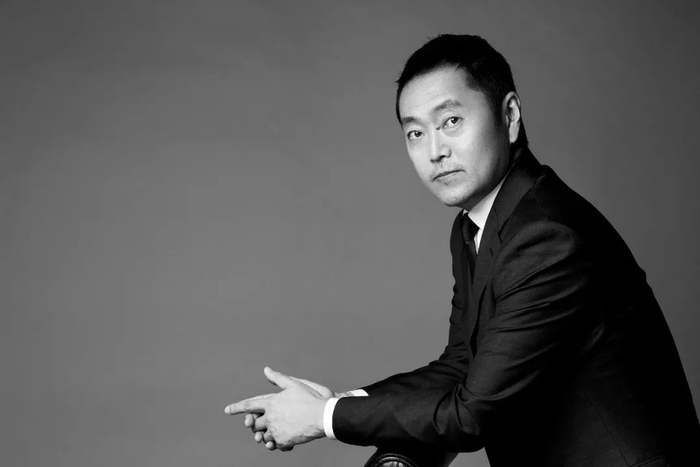 痛惜!左晖去世:身家千亿的“中介教父”留下这份遗产_手机新浪网