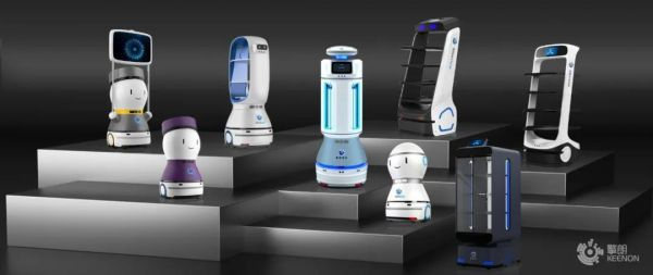 擎朗智能机器人全家福