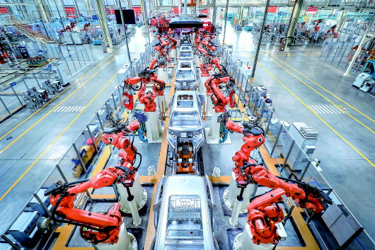 蔚来合肥先进制造基地车身车间。