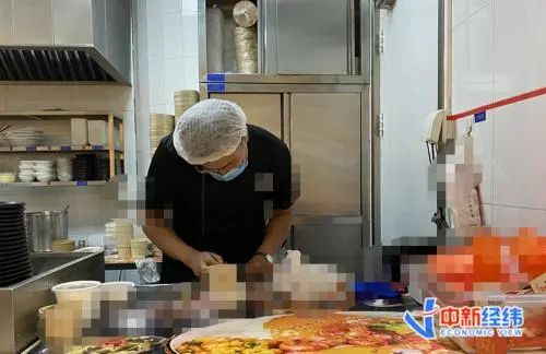 外卖打包资料图。中新经纬付玉梅 摄