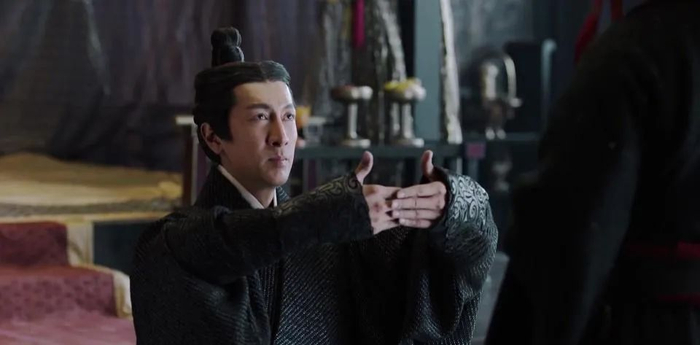 张鲁一饰演14岁的秦王嬴政 图/视频截图