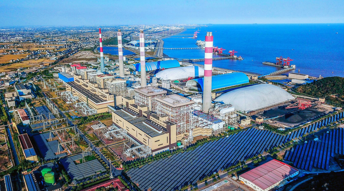 图为浙能嘉华发电公司全景（浙能集团提供）