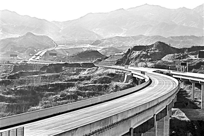  太行山高速覆盖全部太行山革命老区 供图/视觉中国