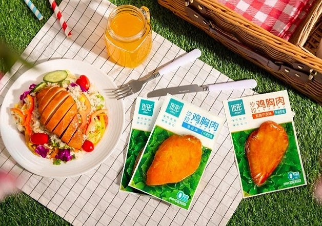优形沙拉鸡胸肉。图片来源：优形官方微信
