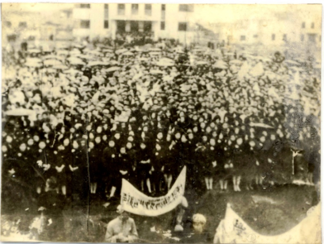 抗战爆发后，大批周南学子积极投入抗日救亡的宣传。（学校供图）