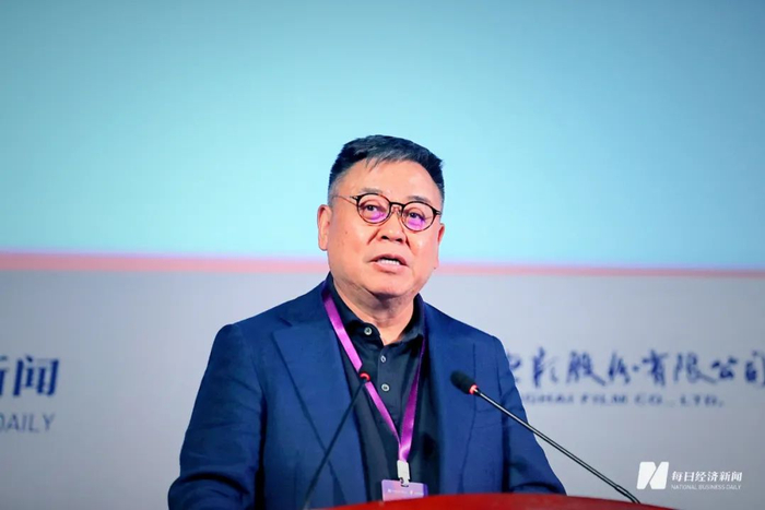 阎焱在峰会现场演讲&nbsp;图片来源：每经记者 张建 摄