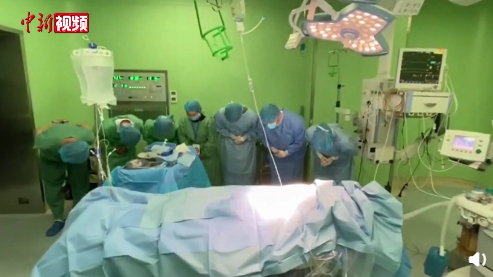 来源：中新视频截图