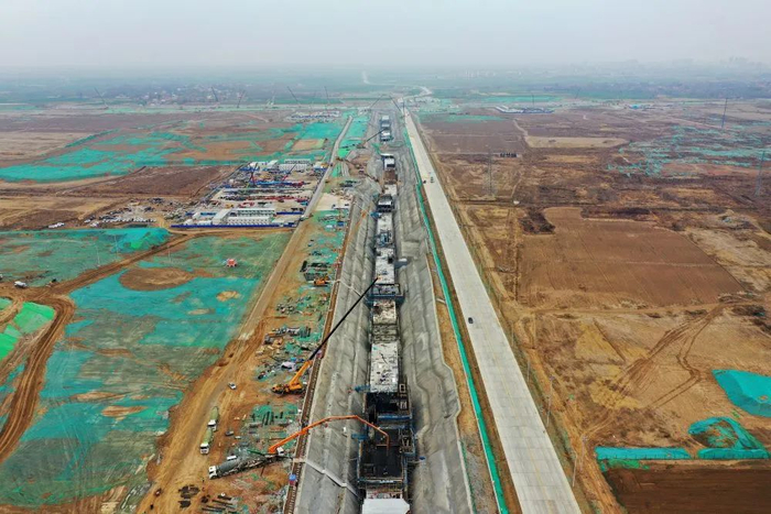 雄安新区启动区地下管廊施工现场（新华社记者牟宇 摄）