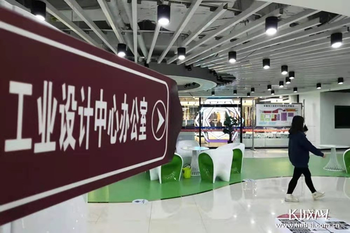 辛集市工业设计创新中心。长城网记者赵晓慧摄