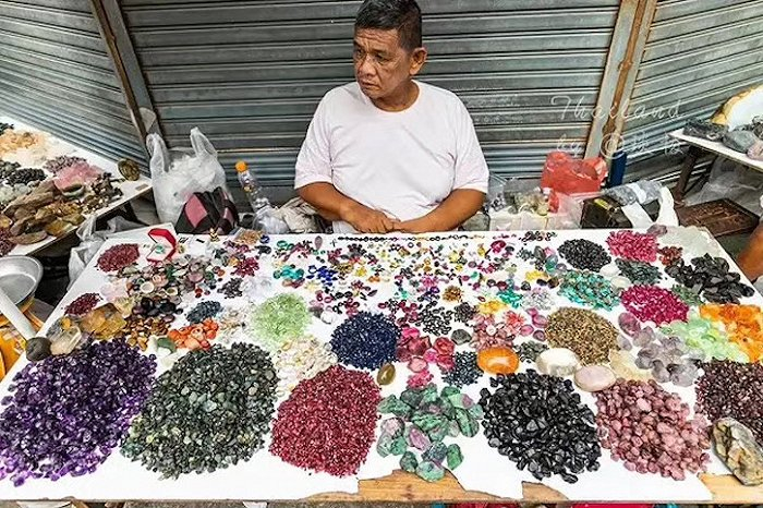 泰国尖竹汶矿区的街头 图片来源：胡熠提供