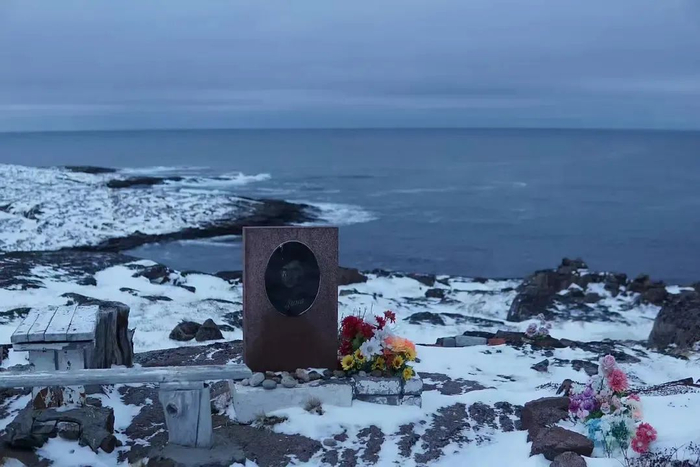 在世界的尽头，也会有人想念你。图/@洛兹尼茶