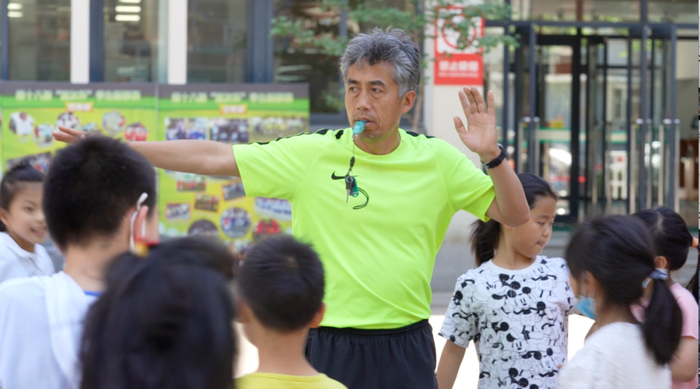  △专业体育老师在北师大实验小学很受尊重。