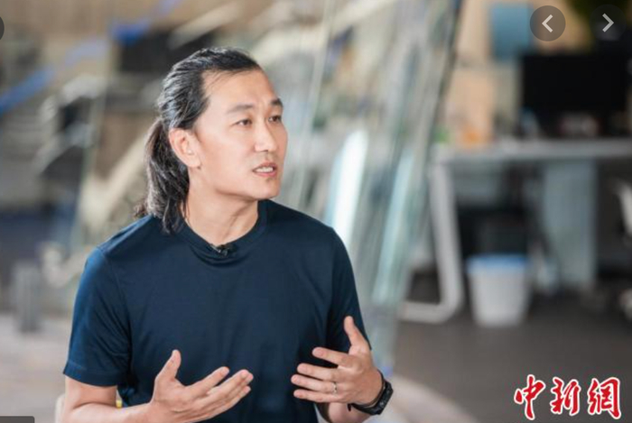 腾讯副总裁、在线视频首席执行官孙忠怀。图片来源：中新网
