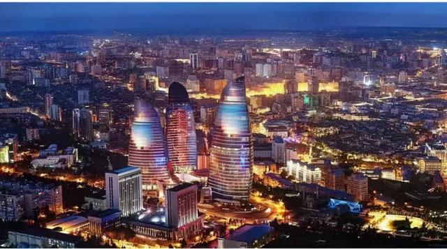 图源：ins@ Gobukacard