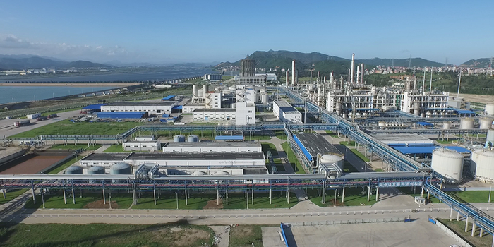 ▲己内酰胺生产线