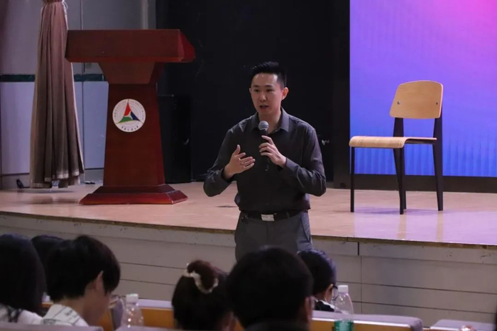  戏剧影视学院陈少非老师指导排练