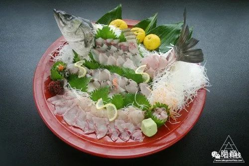 花鲈姿造…… via：takuyamorihisa.com