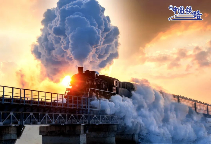 铁甲雄风。张关春 摄