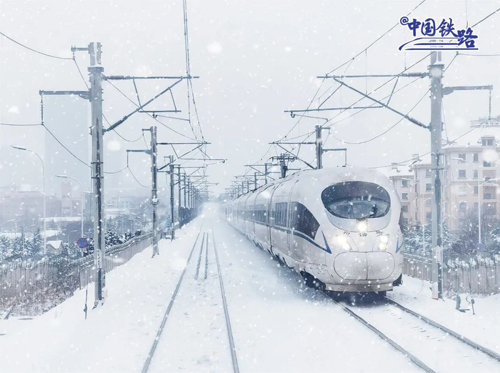 风雪无阻。孙帅 摄