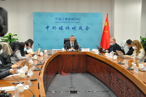 外交部军控司司长傅聪就五核国领导人发表防止核战争联合声明举行中外媒体吹风会 图/外交部网站