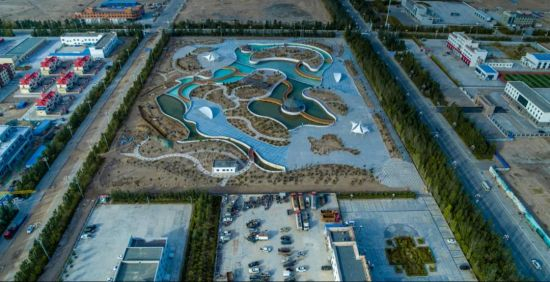 建设中的茫崖公园