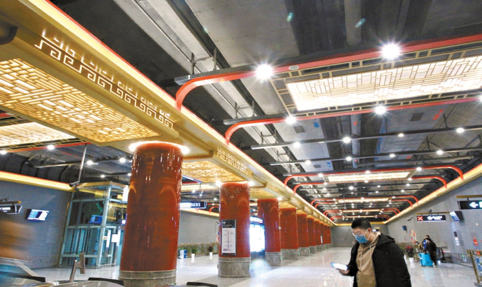 　　新开通的首都机场线北新桥站。 宝君 摄