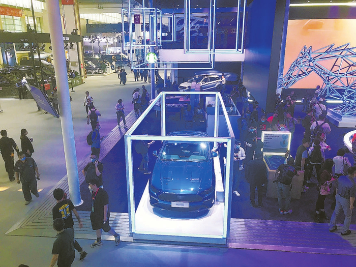 坦克300新车预售宣传拉动了新车市场销量。吴博峰/摄