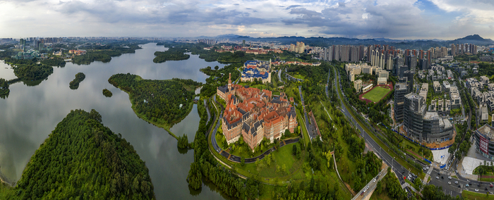  华为东莞松山湖总部 &nbsp;图源：视觉中国