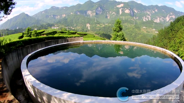 雨水荒分户建设的水池