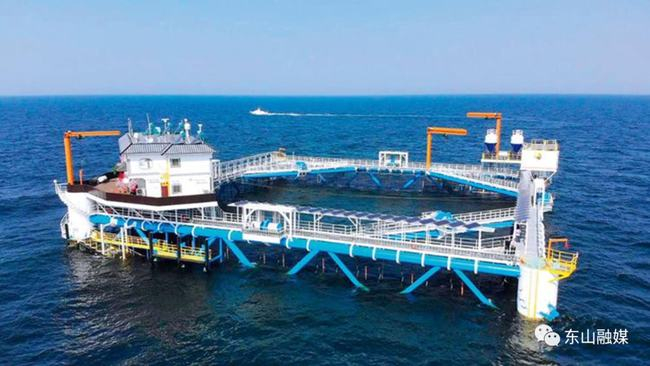 　　“中国海洋生态牧场”渔旅融合综合体项目效果图