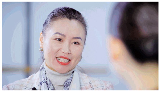 本报记者专访前花样滑冰世界冠军陈露。本报记者张博令摄