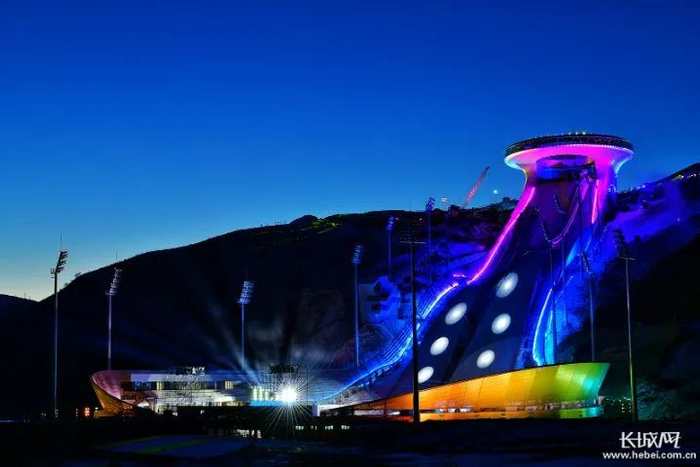 浮翠流丹“雪如意”。记者 许付磊 摄