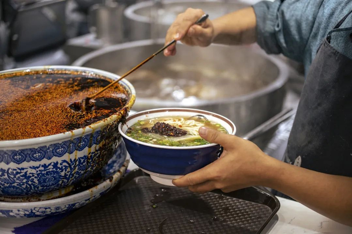 牛大碗是在异乡的兰州人心里的“挂念”