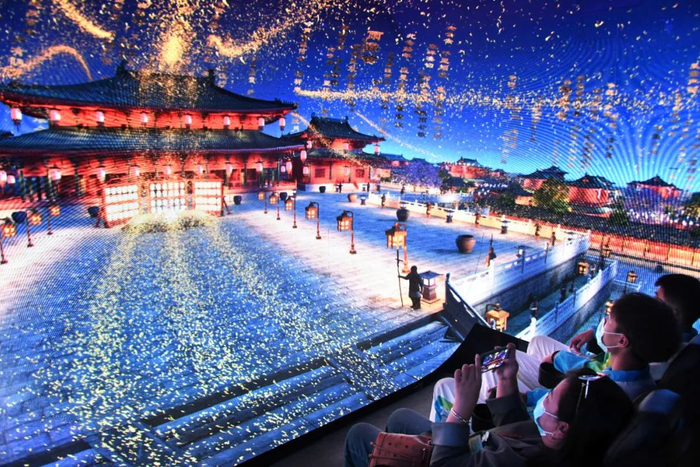 2021青岛影视博览会5G高新视频产业应用成果展。李紫恒摄（新华社）