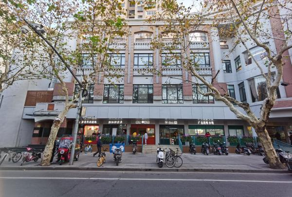 更新后的广元市集外立面。 徐汇区天平街道供图