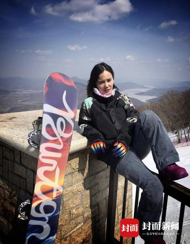 退役后的李坚柔仍然没有离开冰雪运动。受访者供图