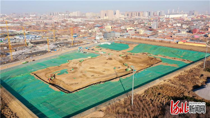 图为河北燕达陆道培医院项目航拍图。通讯员陈童摄