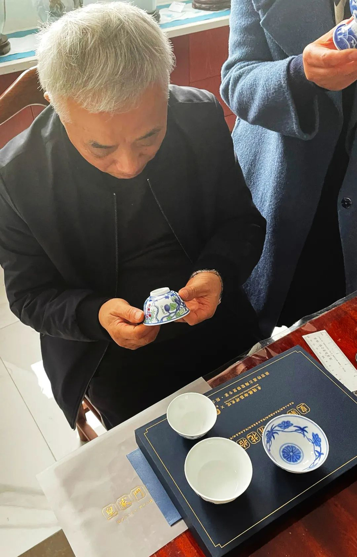 王氏陶瓷世家第二代传人王璜教授品鉴现场