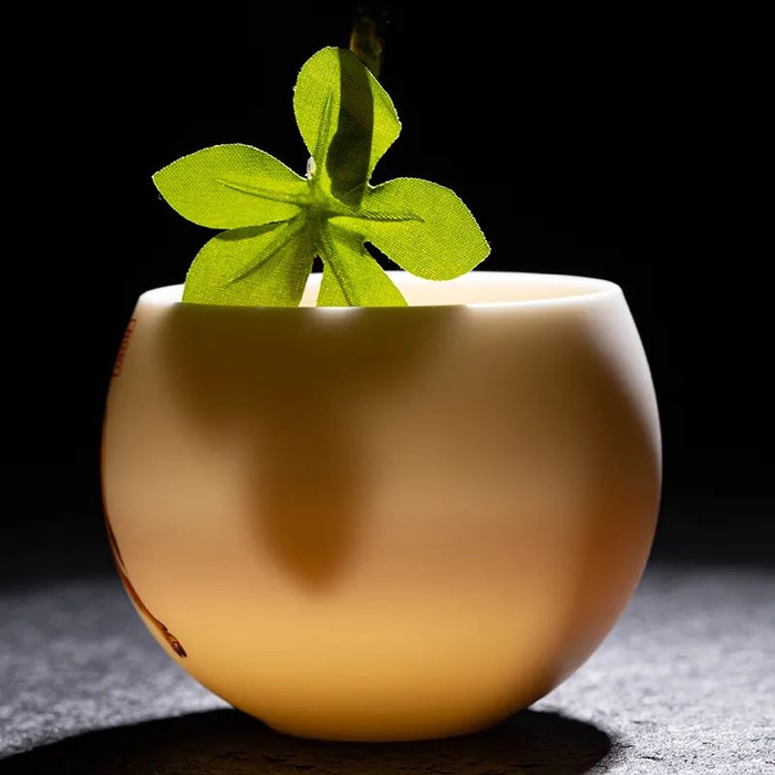 △光可以透过杯子